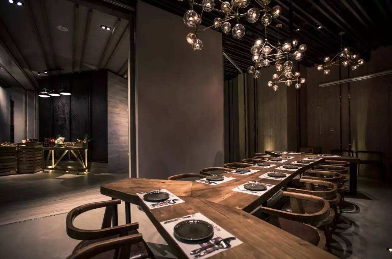 茶饮深圳餐饮空间设计不仅要设计得好，更要能实现有效落地！